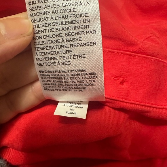 Chico's red long sleeve size 2 large - Picture 6 of 9